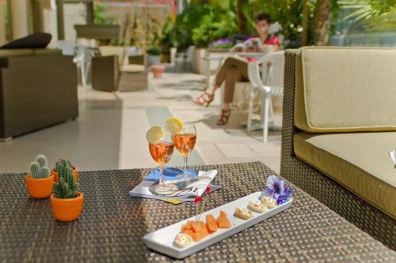 Hotel Montecarlo Rimini 3*,  Italië